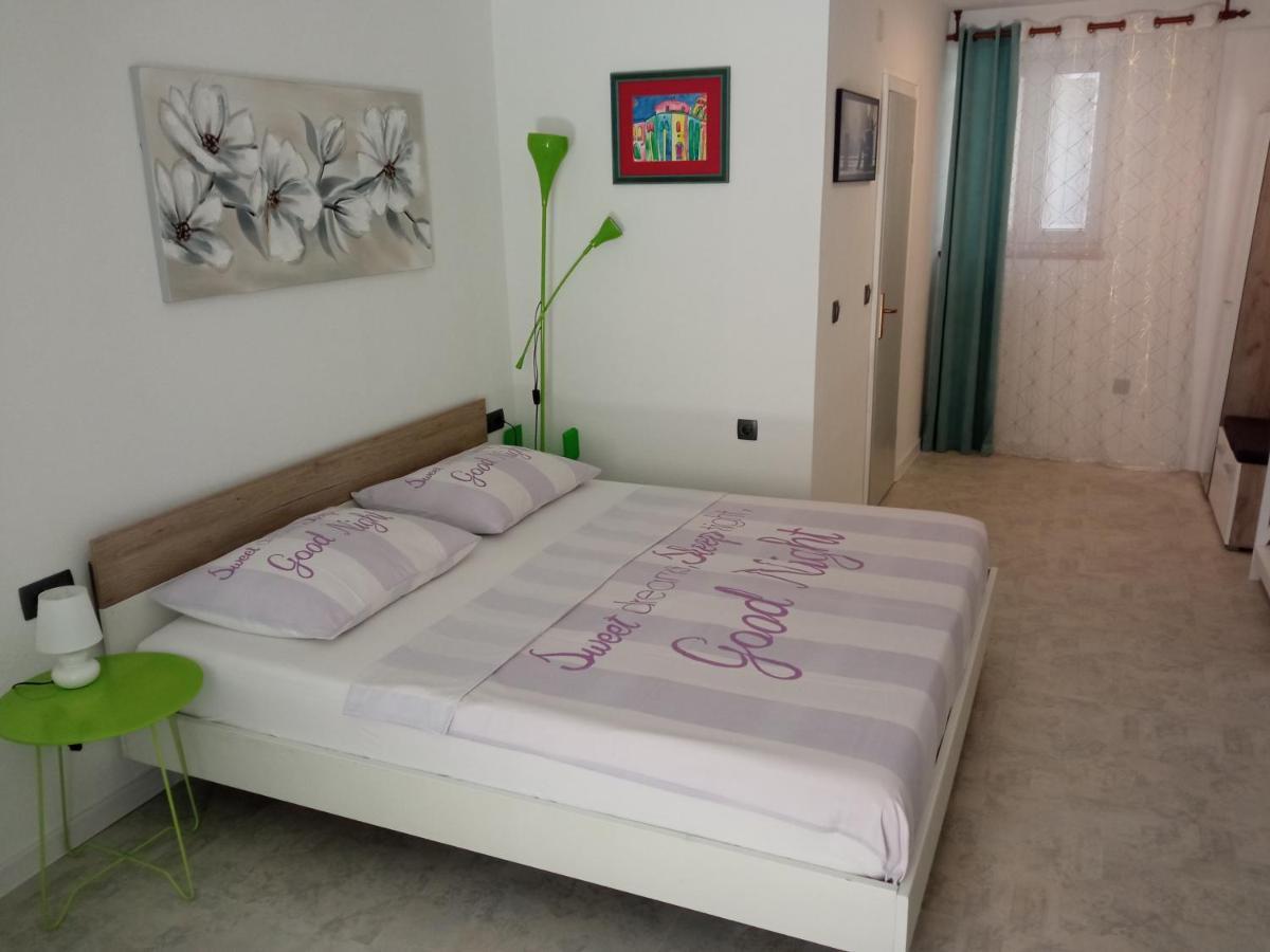 Studio Apartman & Rooms No1 ザダル エクステリア 写真